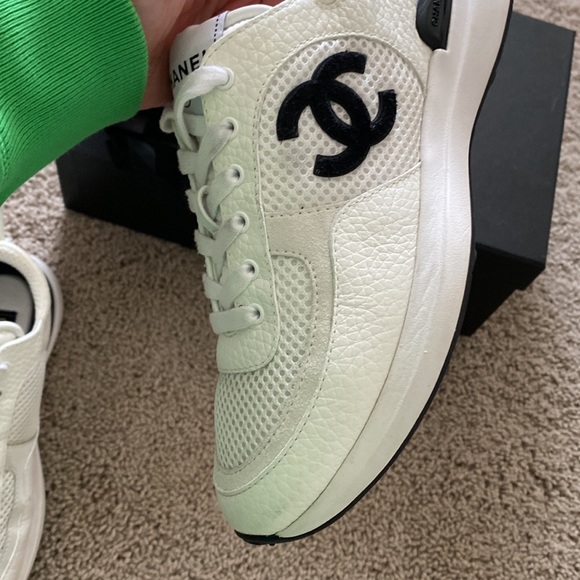 Chanel black and white sneakers size 36.5 - Picture 6 of 11